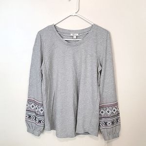 Style & Co NWT Long Sleeve Terry Cloth Top LT Gray with Embroidery S